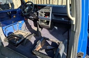 Polizeiinspektion Gifhorn: POL-GF: Pkw komplett ausger&auml;umt!