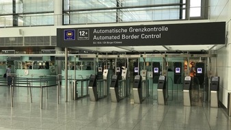 Bundespolizeipräsidium (Potsdam): BPOLP Potsdam: Nutzung des automatisierten Grenzkontrollsystems EasyPASS jetzt auch für Minderjährige ab 12 Jahren möglich