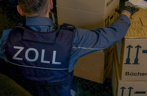 Hauptzollamt Dresden: HZA-DD: Dresden: Ermittlungen wegen Schwarzarbeit gegen Dresdner Firma/ Finanzkontrolle Schwarzarbeit des Zolls realisiert umfangreiche Durchsuchungen