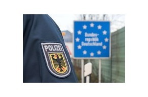 Bundespolizeidirektion München: Bundespolizeidirektion München: Erleichterung für den Güterverkehr aus Italien/ Testnachweis an der Grenze zu Österreich nun auch in italienischer Sprache möglich