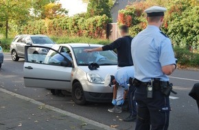 Kreispolizeibehörde Rhein-Kreis Neuss: POL-NE: Ergebnis kreisweiter Polizeikontrollen beim Fahndungs- und Kontrolltag - Polizei stellt gestohlenen Ferrari sicher