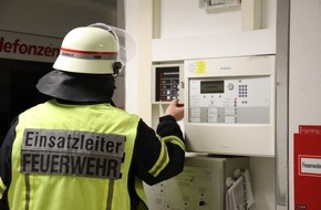 Freiwillige Feuerwehr Gemeinde Schiffdorf: FFW Schiffdorf: Kochdunst sorgt für ausgelöste Brandmeldeanlage