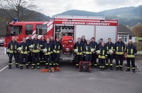 Feuerwehr Lennestadt: FW-OE: Maschinistenlehrgang: 45 Stunden Ausbildung an 4 Wochenenden