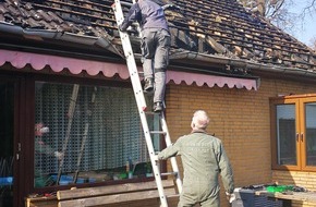 Polizeiinspektion Rotenburg: POL-ROW: ++ Ermittlungen zum Dachstuhlbrand in Bötersen ++
