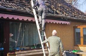 Polizeiinspektion Rotenburg: POL-ROW: ++ Ermittlungen zum Dachstuhlbrand in Bötersen ++