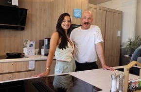 Midea Europe GmbH: Startschuss der Midea Truck Roadshow: Midea feierte gro&szlig;e Housewarming Party mit Star-Gast Amira Aly - und die schw&auml;rmt von gleich zwei neuen Mitbewohnern