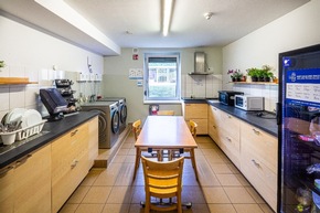 Ein Hoch auf a&amp;o-Tiefpreise: 12 Euro fürs Bett, Wochenende für die Familie, Club für Prozente – Sparvorteile im Überblick
