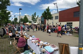 Feuerwehr Weinheim: FW Weinheim: Gro&szlig;er Flohmarkt beim Tag der offenen T&uuml;r der Feuerwehr Weinheim - jetzt Standplatz sichern