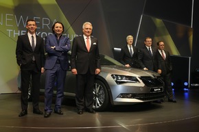 Der neue SKODA Superb: Fotos von der Weltpremiere des neuen SKODA Flaggschiffs in Prag (FOTO)