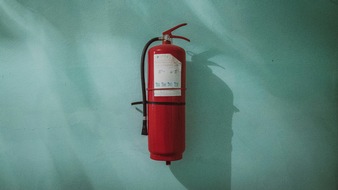 PRIMEROS Qualification GmbH: Zwischen Elbe und Büro – so macht PRIMEROS den Brandschutz in Dresdner Unternehmen zukunftssicher