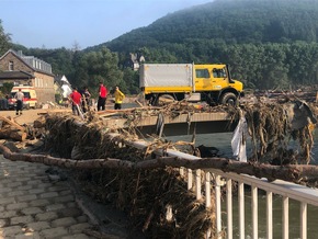 Über 80 internationale Katastrophenhelfer unterstützen zehn Tage lang in den Hochwassergebieten in Rheinland-Pfalz und Nordrhein-Westfalen