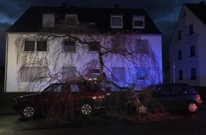 Polizeipräsidium Koblenz: POL-PPKO: Orkanböen führen zu erheblichen Verkehrsbeeinträchtigungen