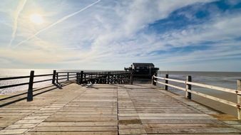 Tourismus-Zentrale St. Peter-Ording: St. Peter-Ording - Strandbar 54° Nord: Grünes Licht für letzte Runde