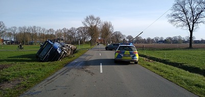 Polizeiinspektion Diepholz: POL-DH: --- Rehden, Vorfahrtsunfall mit zwei Verletzten - Stuhr, Schockanruf-Geldübergabe verhindert - Bassum, mehrere Fahrräder entwendet ---