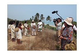 ZDF: "Die Indianer kommen!": ZDF zeigt neue Folge der Langzeitdokumentation "Jahrhundertprojekt Museumsinsel" von Carola Wedel (FOTO)
