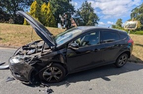 Polizeiinspektion Stade: POL-STD: Verkehrsunfall im Alten Land - vier Autoinsassen verletzt