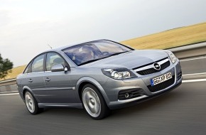Opel Automobile GmbH: Erfolgreicher Start der IAA-Weltpremiere / Über 35.000 Bestelleingänge für die neue Vectra-Familie