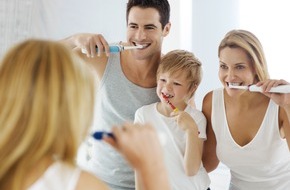 Oral-B: Tag der Zahnfee: Richtige Zahnpflege von Anfang an