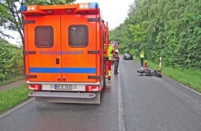 Polizei Mettmann: POL-ME: Rollerfahrer beim Überholvorgang berührt und schwer verletzt - Erkrath - 2006142