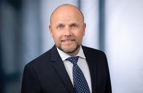 DQS GmbH: DQS erh&auml;lt als erste deutsche Zertifizierungsgesellschaft die Akkreditierung nach DIN EN ISO 14001:2026