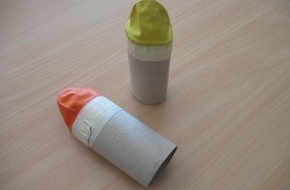 Polizeidirektion Göttingen: POL-GOE: (397/2007) Mit selbst gebastelten "Abschussvorrichtungen" Autos mit Steinchen beschossen - Zwei 10 und 12 Jahre alten Jungen von PKW-Insassen auf Brücke geschnappt