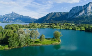 Golf & Seen: Saisonopening bei Golf & Seen: Wenn das Fairway den See k&uuml;sst