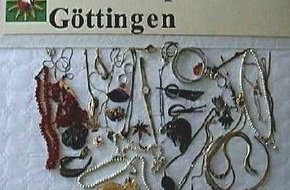 Polizeidirektion Göttingen: POL-GOE: GÖ (06) Polizei sucht Eigentümer: Schüler finden Schmuckschatulle