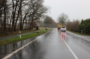 Polizeiinspektion Nienburg / Schaumburg: POL-NI: Mutmaßlich Sekundenschlaf führt zu Verkehrsunfall