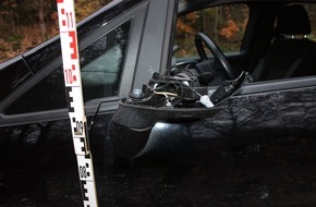 Kreispolizeibehörde Olpe: POL-OE: Zeugen gesucht: Unfallflucht in Wenden