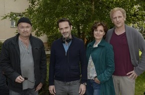 ZDF: Erste Klappe für "Ein starkes Team - Einsam" in Berlin/ ZDF dreht neuen Fall der Samstagskrimireihe (FOTO)