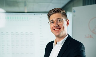 Eulerpool Research Systems: Eulerpool Research Systems erreicht Meilenstein von 250.000 Euro monatlichem Abonnementvolumen (MRR) und festigt Position als Europas führender Anbieter von Finanzkennzahlen