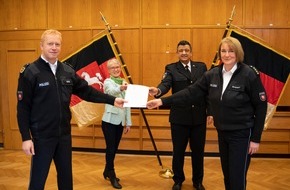 Polizeiakademie Niedersachsen: POL-AK NI: Für Diversität in der Arbeitswelt - Polizeiakademie Niedersachsen unterzeichnet "Charta der Vielfalt"