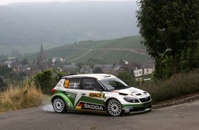 Skoda Auto Deutschland GmbH: SKODA AUTO Deutschland-Pilot Sepp Wiegand will in Spanien wieder aufs Podest (BILD)