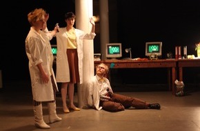Migros-Genossenschafts-Bund Direktion Kultur und Soziales: Das Migros-Kulturprozent präsentiert die spannende Performance «15.000 Gray» von machina eX / Nervenkitzel zwischen Computerspiel, Theater und interaktiver Installation