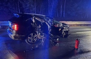 Polizeiautobahnstation Kaiserslautern und Zentrale Verkehrsdienste: POL-PASTKL: PKW kracht in LKW