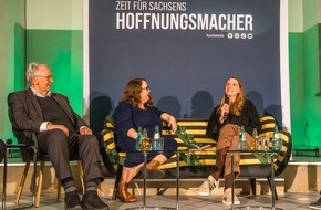 Evangelische Akademie Sachsen: Ricarda Lang auf dem SachsenSofa in Glashütte - Konstruktiver und offener Dialog