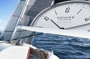 NOMOS Glashütte/SA Roland Schwertner KG: NOMOS zeigt Flagge / Meister des Timings zu Wasser und zu Land: Die Uhrenmanufaktur NOMOS Glashütte ist erneut Sponsorin der Internationalen Bodenseewoche in Konstanz und stiftet auch den Hauptgewinn