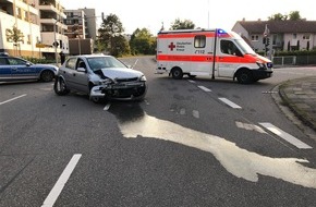 Polizeidirektion Landau: POL-PDLD: Landau - zwei Leichtverletzte bei Verkehrsunfall