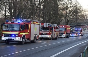 Feuerwehr Dortmund: FW-DO: 20.12.2021 - Gefahrguteinsatz in Brünninghausen Arbeitsunfall in Reha-Klinik