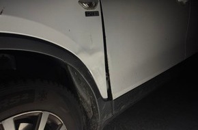 Polizeiinspektion Hameln-Pyrmont/Holzminden: POL-HM: Zeugenaufruf nach Verkehrsunfallflucht auf Campingplatzparkplatz in R&uuml;hle