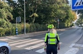 Polizei Lippe: POL-LIP: Kreis Lippe. Kontrollen zum Schulstart: Viele Autofahrer an Schulen zu schnell unterwegs.