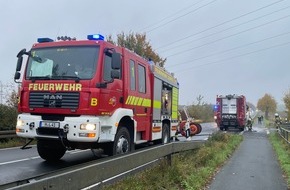 Freiwillige Feuerwehr Lehrte: FW Lehrte: Müllwagen brennt auf der B443 zwischen Lehrte und Sehnde