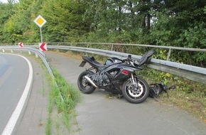 Polizeiinspektion Hameln-Pyrmont/Holzminden: POL-HM: Pressemitteilung der Polizei Bad Pyrmont: Motorradunfall am Hagener Berg