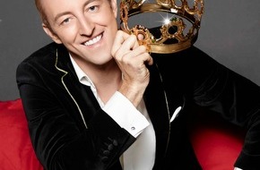 SAT.1: Adel verpflichtet! Mario-Max Prinz zu Schaumburg-Lippe gibt "Promi Big Brother" die Ehre (FOTO)