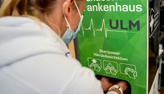 Presse- und Informationszentrum des Sanitätsdienstes der Bundeswehr: Die Händehygiene ist am Bundeswehrkrankenhaus Ulm Gold wert!