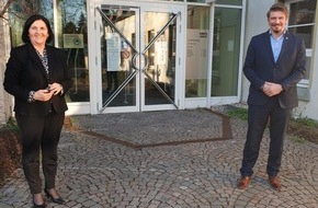 Kreispolizeibehörde Soest: POL-SO: Kreis Soest - Landrätin verabschiedet den Leiter der Kriminalpolizei