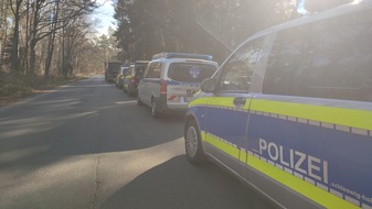 Polizeidirektion Bad Segeberg: POL-SE: B 431 (Heist) - Schwerlastkontrolle des BALM und der Polizei
