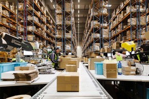 LOBERON verdoppelt Lagerkapazität in Pegnitz / Logistikzentrum mit Charakter und Zukunft