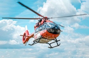 DRF Luftrettung: DRF Luftrettung warnt vor Gefahr durch Drohnen / Flugroboter kommt Intensivtransporthubschrauber "Christoph 54" unerwartet in die Quere