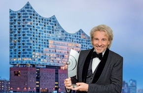 ZDF: "ECHO KLASSIK" im ZDF mit Thomas Gottschalk und Jonas Kaufmann / Verleihung zum ersten Mal in der Elbphilharmonie Hamburg (FOTO)
